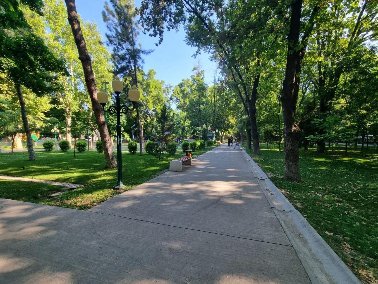 City Center Apartment 1 Ташкент Екстер'єр фото
